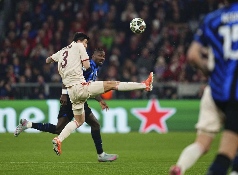 这使得他们 这使得他们