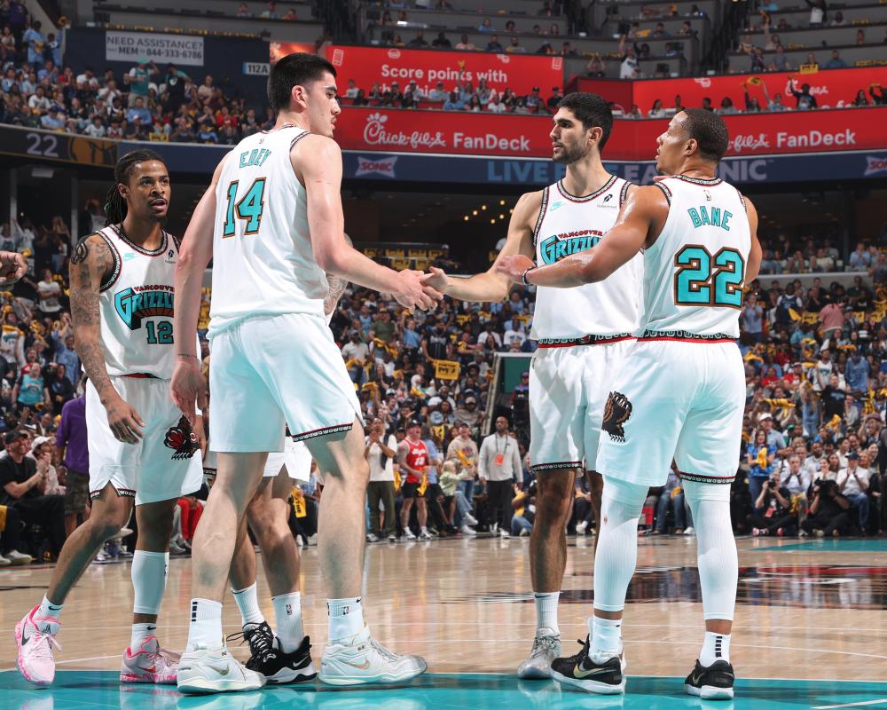 CBA：广厦“三杀”广东 继续领跑积分榜.